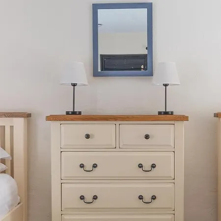 بيت للعطل Hilltop